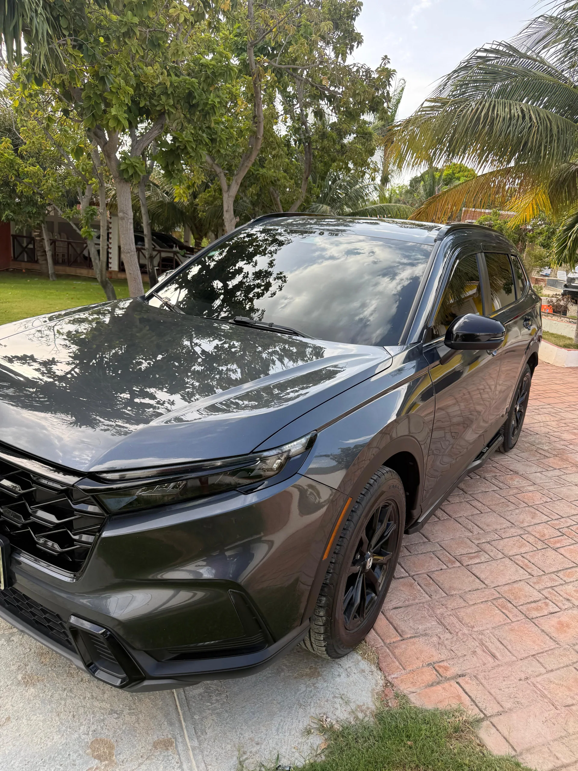 Honda CR-V Hybrid 2025 — 1