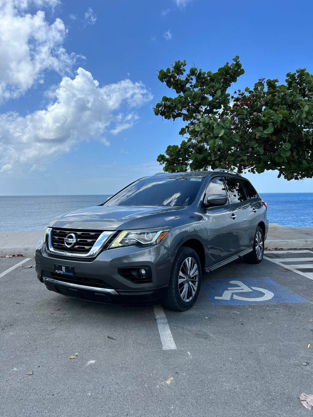 Nissan Pathfinder 2020 — 1